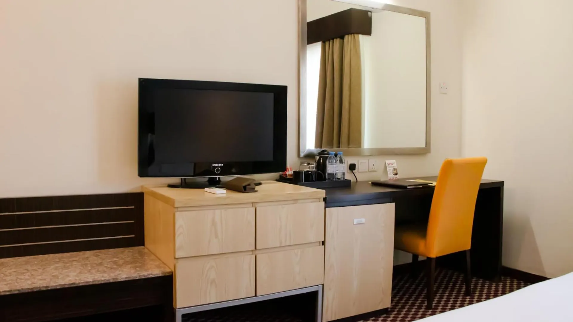 Fortune Karama Hotel Dubai Förenade Arabemiraten